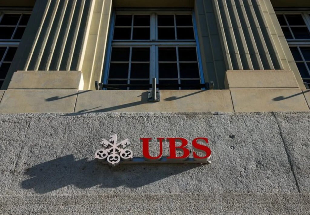Swiss lawmakers reflect shift on banks with UBS capital decision