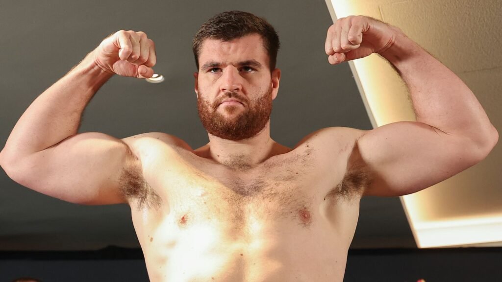 Johnny Fisher outweighs heavyweight rival as Michael Pirotton issues knockout threat ahead of Saturday's Copper Box clash