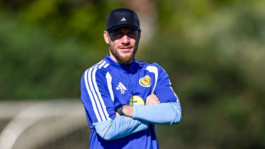 Sebastian Pocognoli has ‘good mix’ as new head coach targets winning start in Nations League Sebastian Pocognoli has 'good mix' as new head coach targets winning start in Nations League